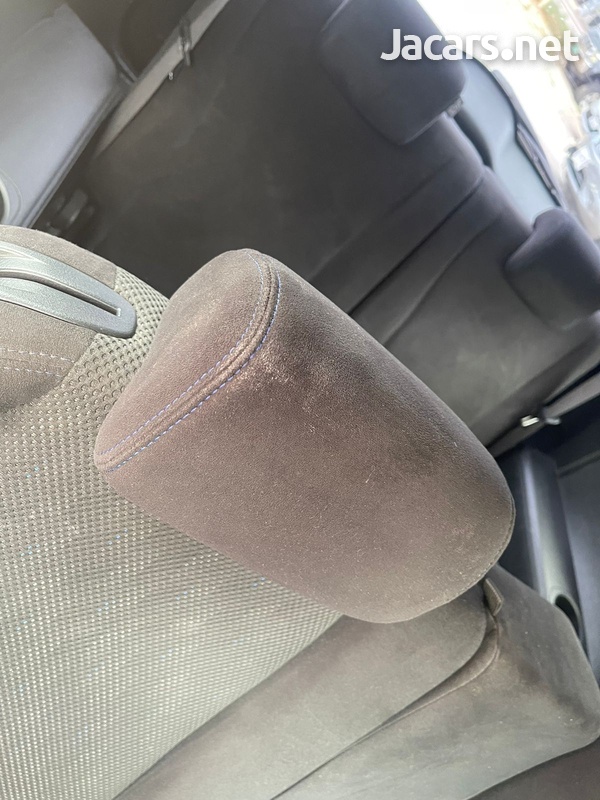 Honda Stream 1,8L 2013-9