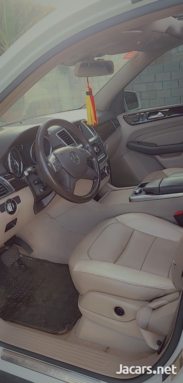 Mercedes-Benz M-Class 3,5L 2012-10
