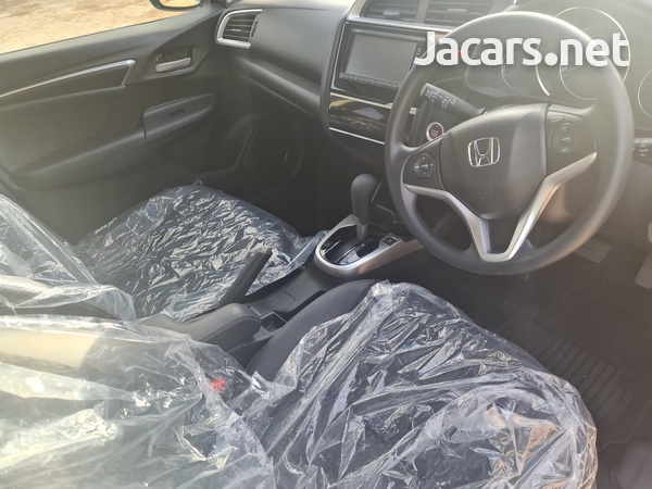 Honda Fit 1,5L 2016-9