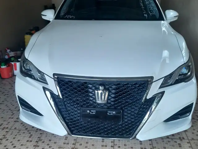 Toyota Crown Athlete