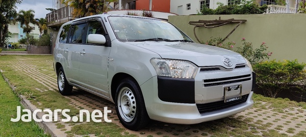 Toyota Probox 1,5L 2017-2