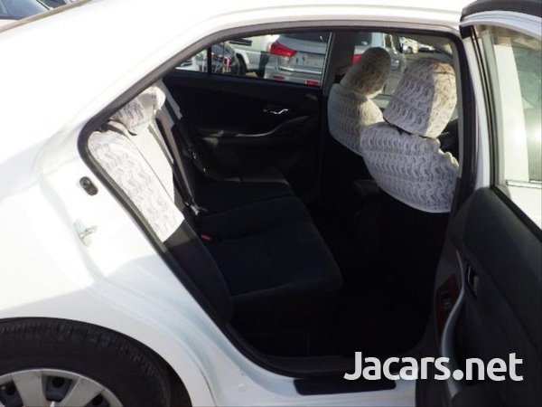 Toyota Premio 2,0L 2013-6