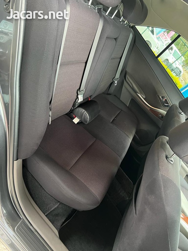 Toyota Allion 1,5L 2014-7