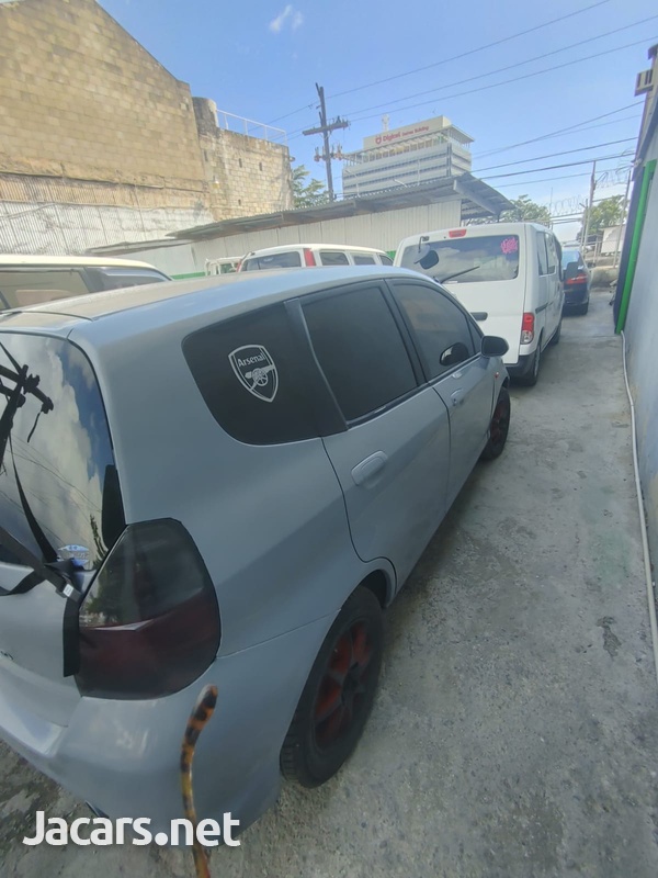 Honda Fit 1,3L 2005-5