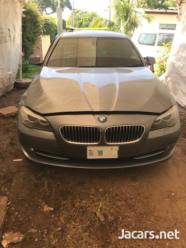 BMW 5-Series 2,3L 2011