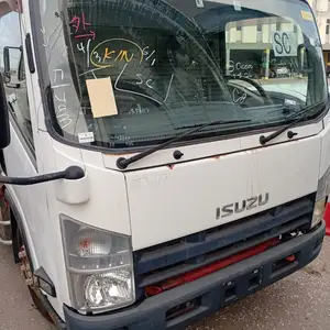Isuzu Elf Truck