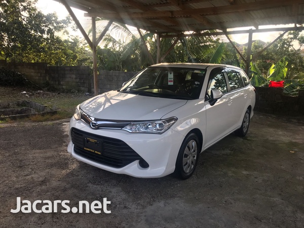 Toyota Fielder 1,5L 2017-3