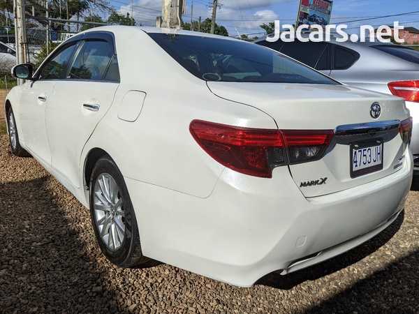 Toyota Mark X 2,4L 2014-7