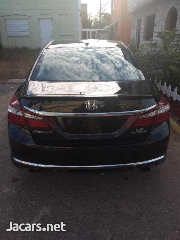 Honda Accord 3,5L 2017-12
