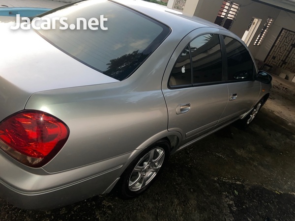 Nissan Sunny 1,6L 2005-5