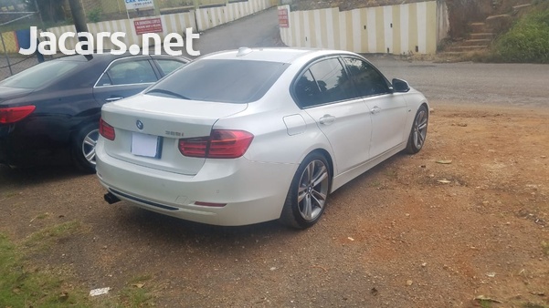 BMW 3-Series 2,0L 2014-8