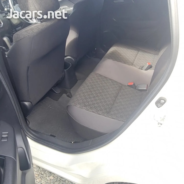 Honda Fit 1,3L 2016-8