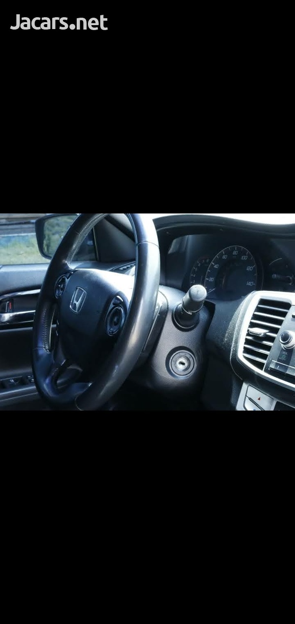 Honda Accord 2,4L 2014-6