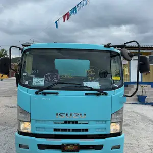 Isuzu Forward Garbage Truck, Saint Ann