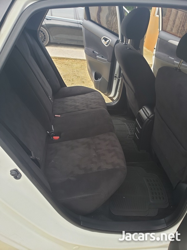 Nissan Sylphy 1,8L 2016-12