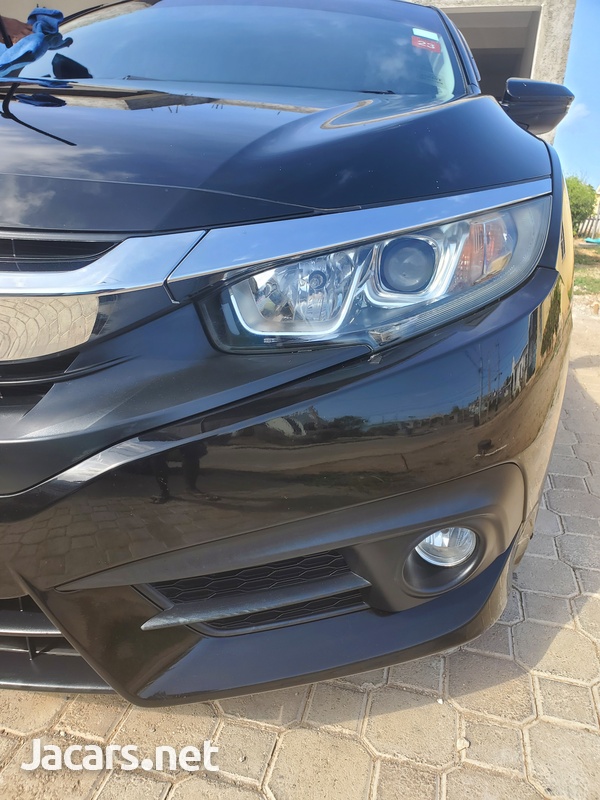 Honda Civic 1,5L 2016-8