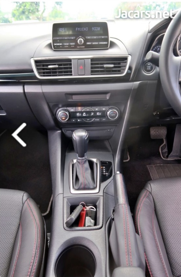Mazda 3 2,0L 2015-6