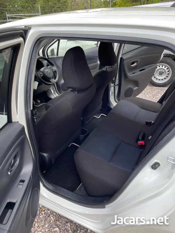 Toyota Vitz 1,3L 2016-11
