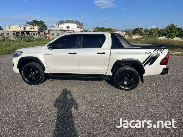 Toyota Hilux 2,8L 2018-2