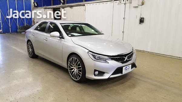 Toyota Mark X 2,5L 2014-9