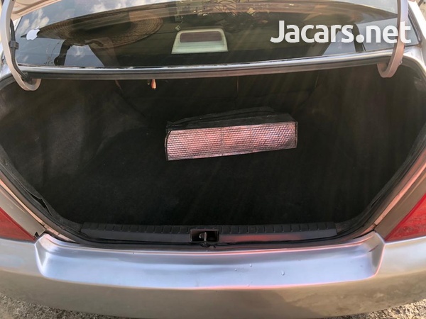 Toyota Corolla 1,5L 2005-6
