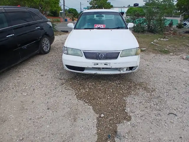 Nissan Sunny