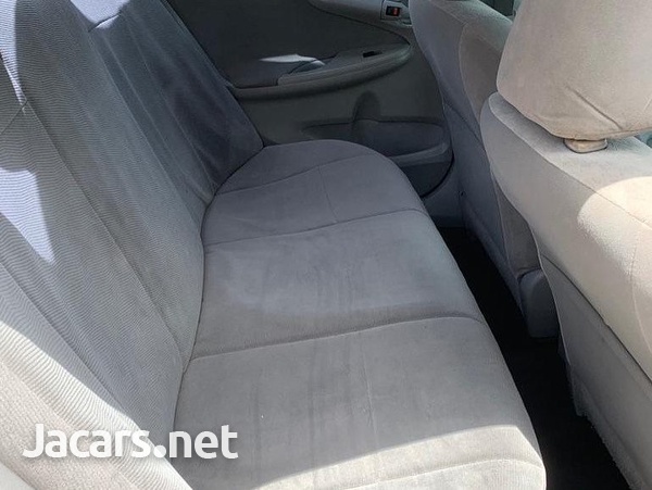Toyota Corolla 1,5L 2010-3