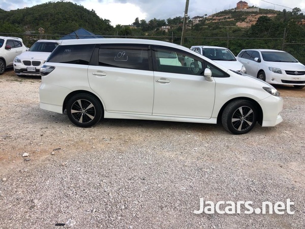 Toyota Wish 1,8L 2013-3