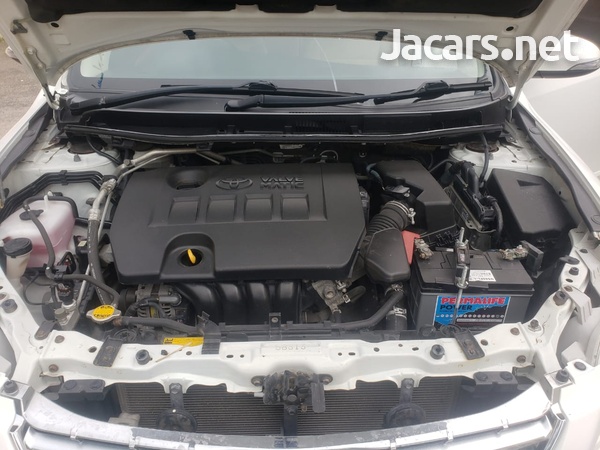 Toyota Premio 1,8L 2014-14