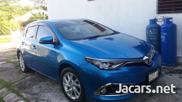 Toyota AURIS 1,7L 2017