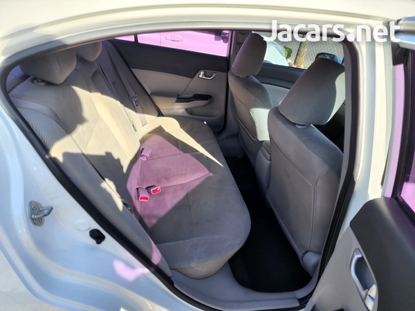 Honda Civic 1,5L 2012-8