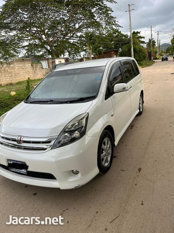 Toyota Isis 1,8L 2010-2