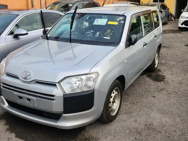 Toyota Succeed