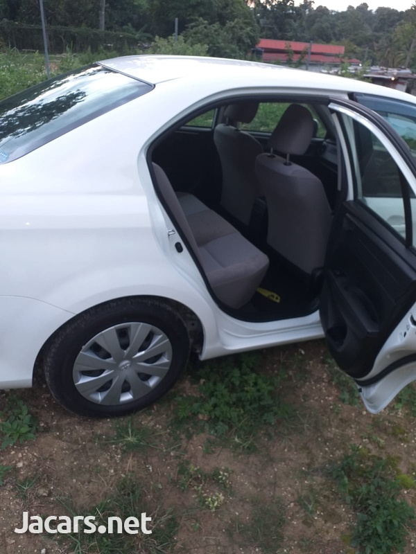 Toyota Axio 1,4L 2016-2
