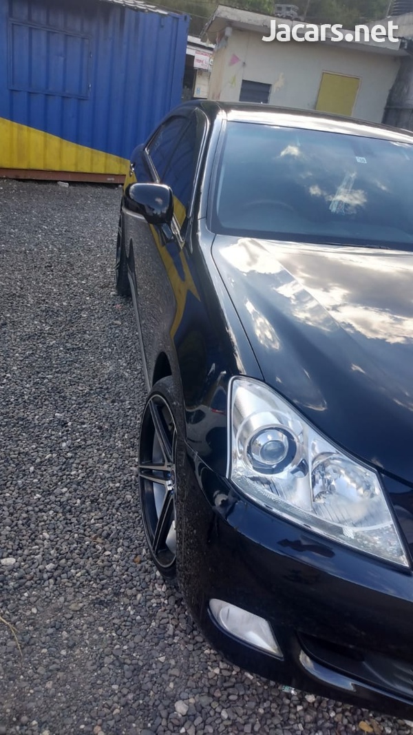 Toyota Crown 2,5L 2012-5