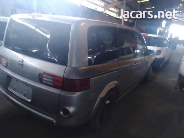Nissan LaFesta 2,0L 2012-3
