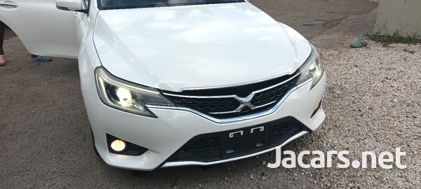 Toyota Mark X 2,5L 2013-9