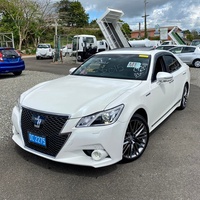 Toyota Crown 2,5L 2015 Toyota Crown 2,5L 2015