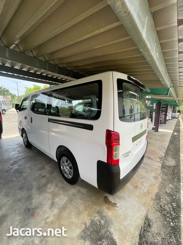 Nissan Caravan 2,0L 2014-2