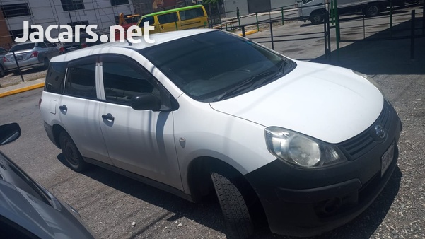 Nissan AD Wagon 1,5L 2013-2