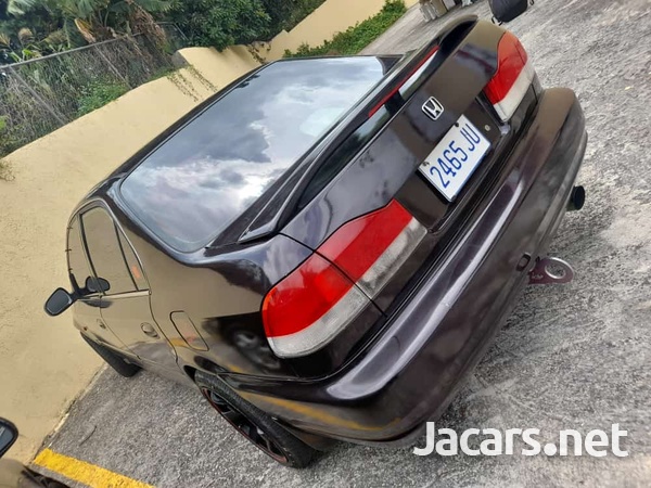 Honda Torneo 1,5L 2000-4