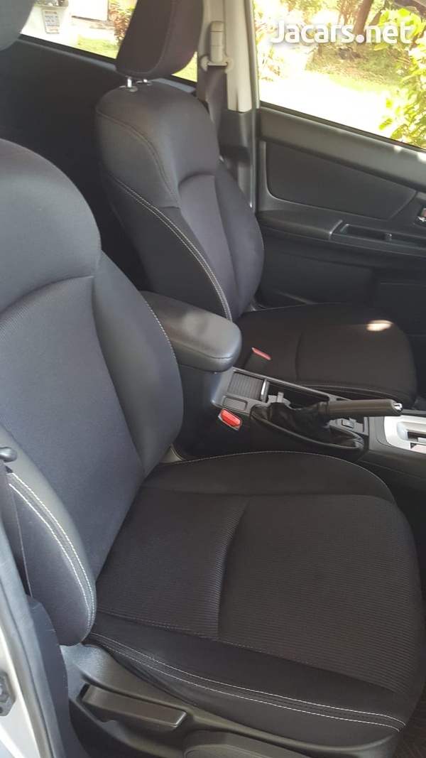 Subaru Impreza 2,0L 2014-8