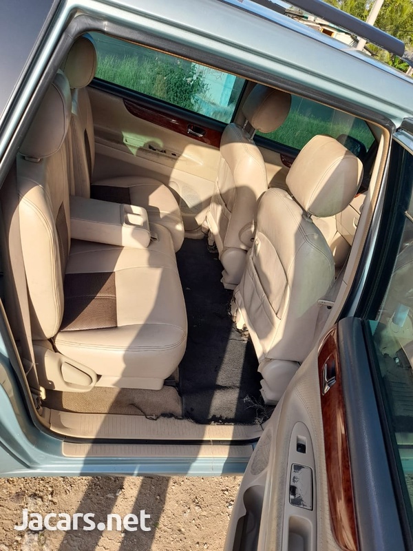 Toyota Picnic 2,0L 2003-6