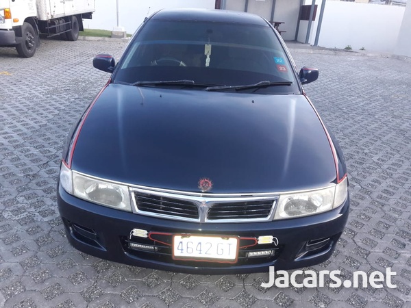 Mitsubishi Lancer 1,3L 1999-4