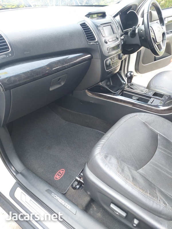KIA Sorento 2,4L 2014-6
