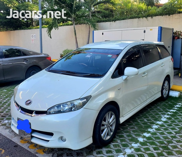 Toyota Wish 1,8L 2011-3