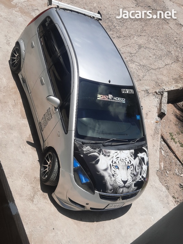 Mitsubishi Colt 1,3L 2006-4