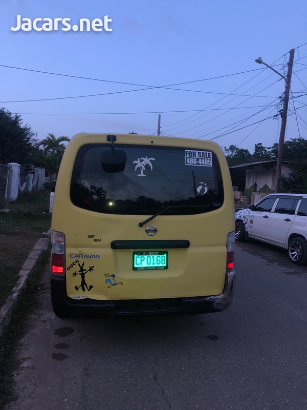 Nissan Caravan 2,5L 2008-3