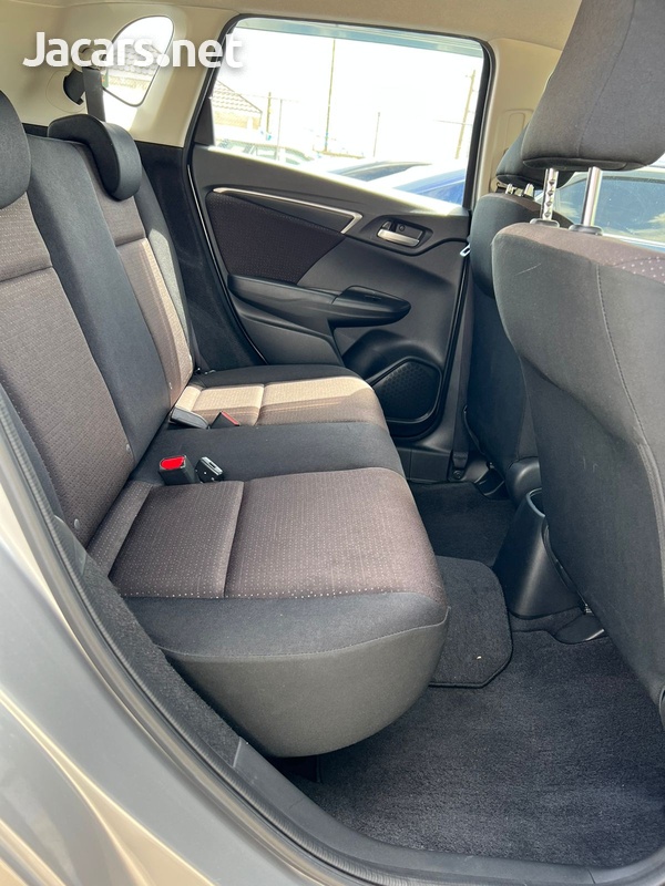 Honda Fit 1,5L 2016-8