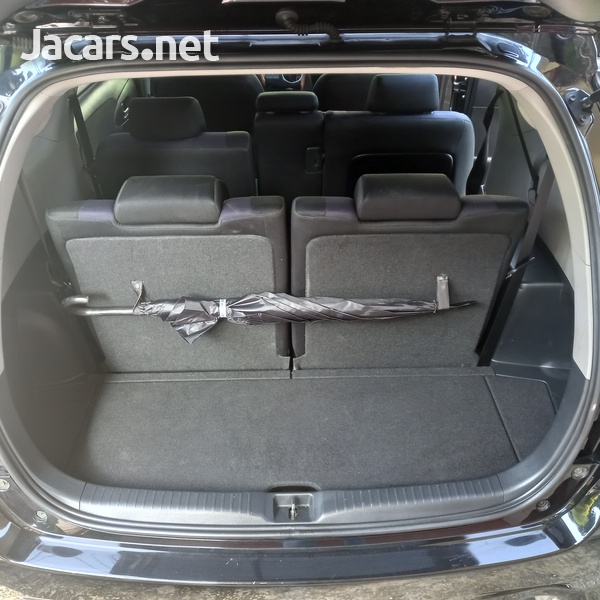 Toyota Wish 1,8L 2012-3
